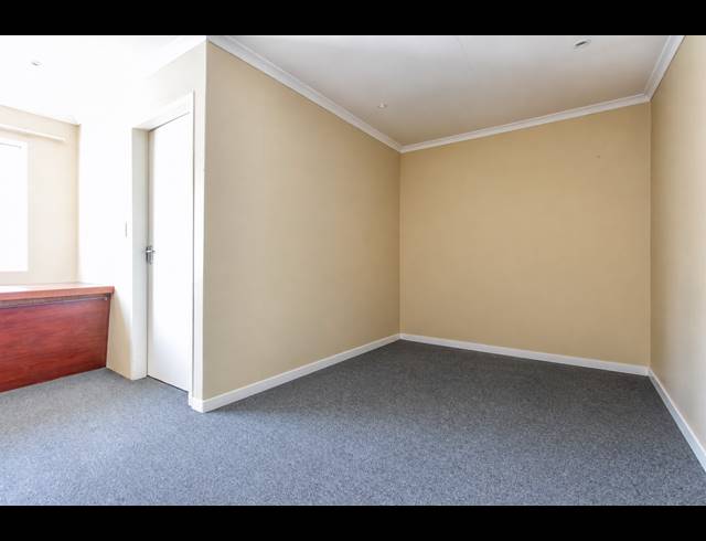 4 BEDROOM FREESTANDING FOR SALE IN WELTEVREDEN PARK